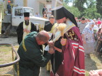 Єпископ Никодим освятив накупольні хрести Свято-Миколаївського храму