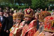 Моліть Бога за нас всі Святі землі Волинської.