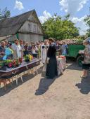 У селищі Іванківці звершили чин поховання Захисника України Віктора Хробуст