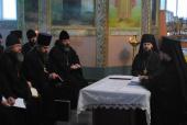 Архієпископ Никодим очолив чергові збори благочинних.