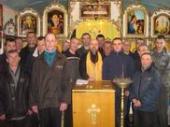Молебень із Акафістом Воскресінню Христовому у Святого Василія Великого домовому храмі на території Бердичівської виправної колонії (№70)