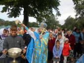 В селе Олиевка освящен новый Престол!