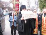 Віруючі єпархії вклонилися великій християнській святині - десниці святого великомученика Димитрія Солунського.